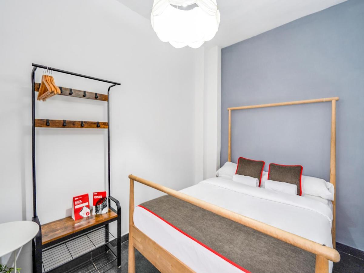 Oyo Ruzafa Guesthouse Valencia Kültér fotó